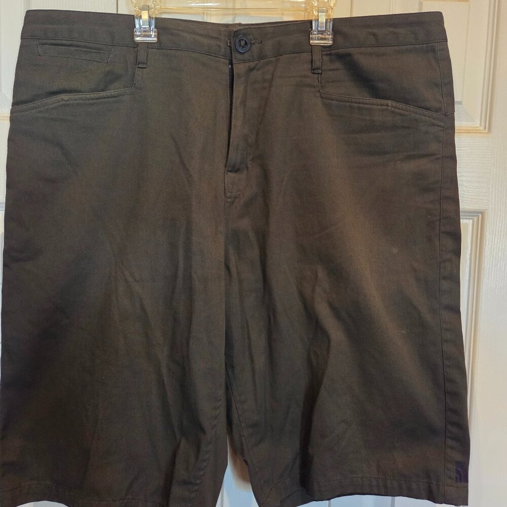 North Face Shorts Mens 38 - Dark Green - 60% Cotton/40% Polyester